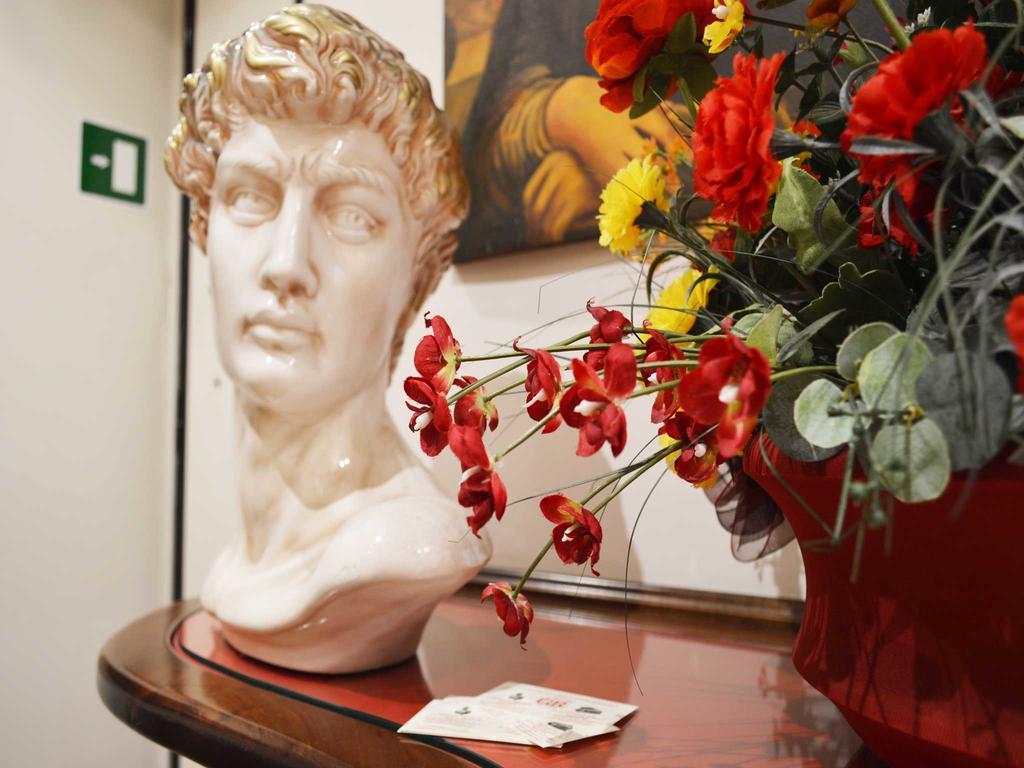 Residenza Domiziano Bed & Breakfast Roma Dış mekan fotoğraf