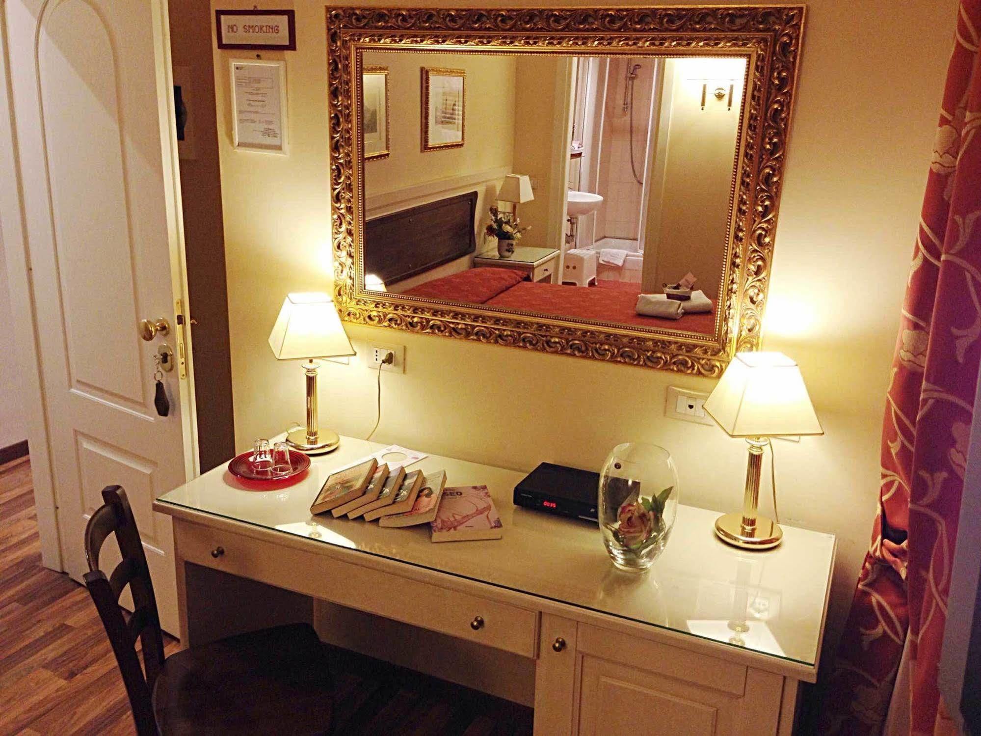 Residenza Domiziano Bed & Breakfast Roma Dış mekan fotoğraf