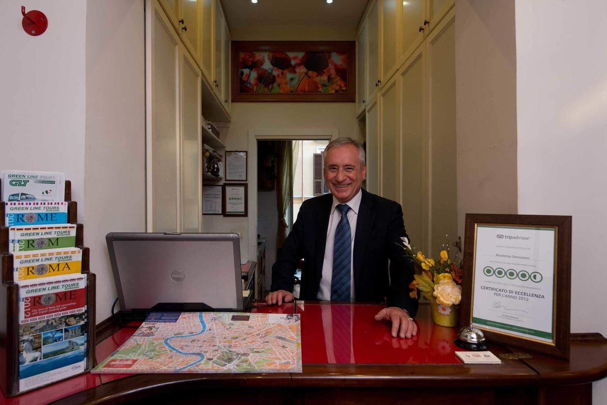 Residenza Domiziano Bed & Breakfast Roma Dış mekan fotoğraf
